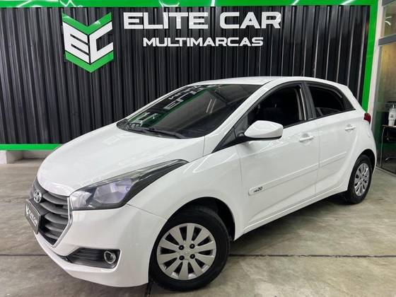 HYUNDAI HB20 1.0 COMFORT PLUS 12V FLEX 4P MANUAL HYUNDAI HB20 1.0 COMFORT PLUS 12V FLEX 4P MANUAL